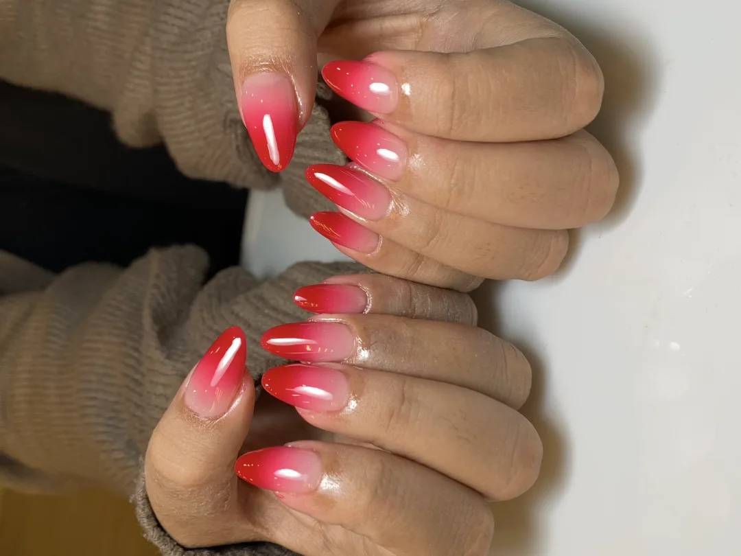 Aura nails glow lavender clean