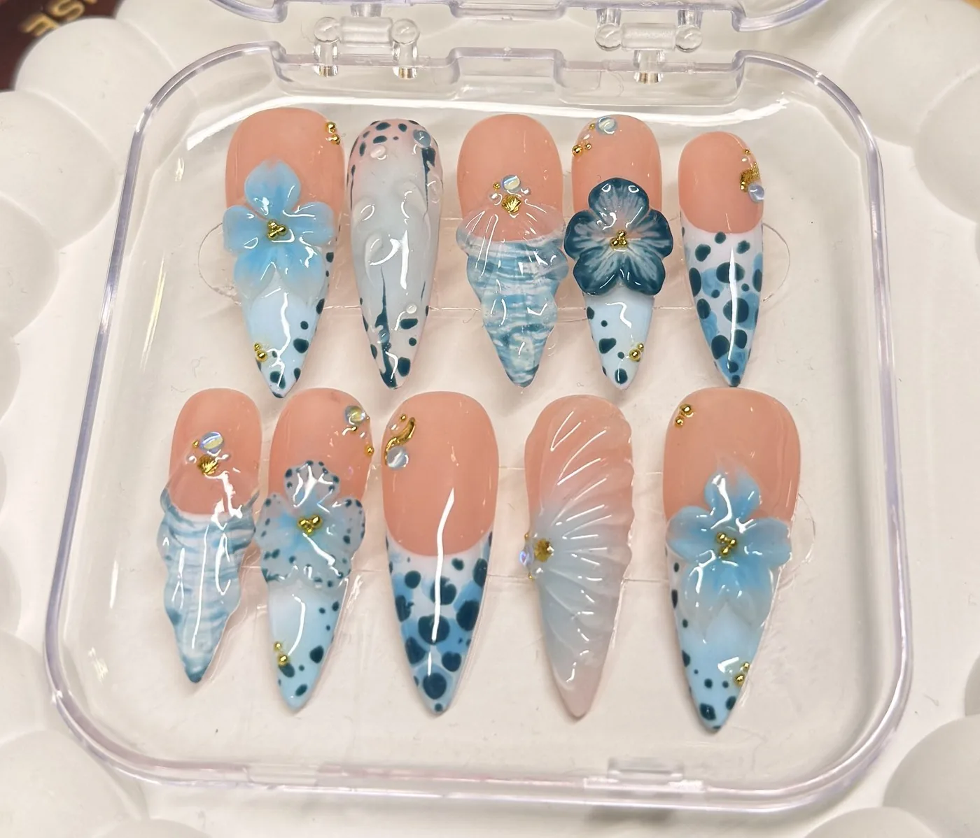 Press on nails biru floral french