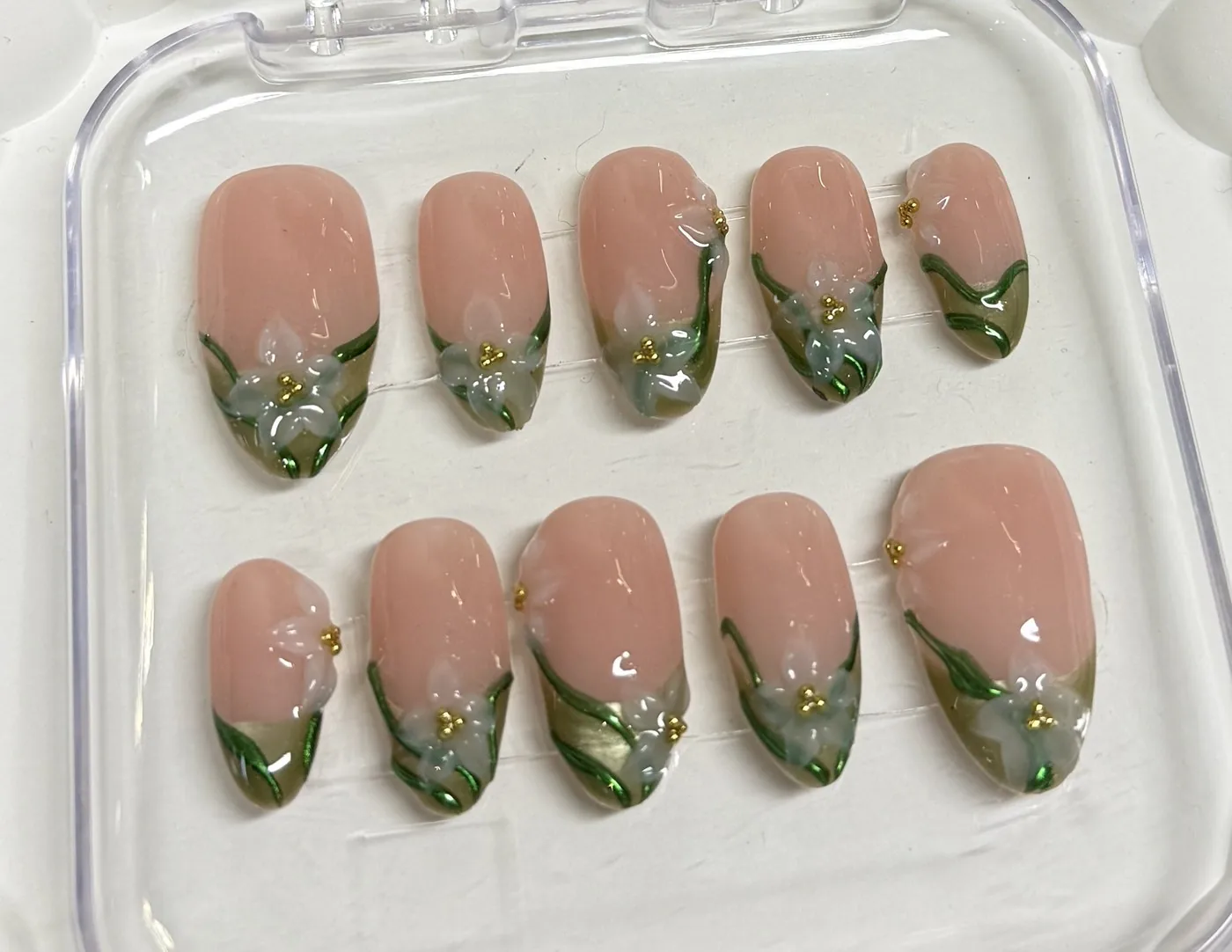 Press on nails green french garden