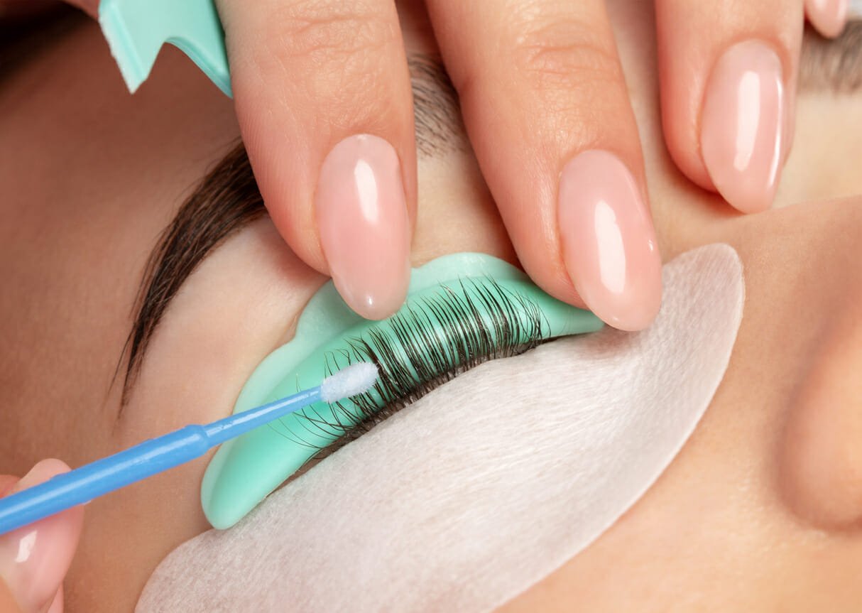 FETABEAUTY Studio Eyelash, Brows, Nail Art Kursus Kecantikan Jogja