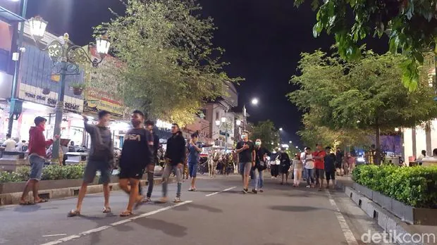 jogja malam hari