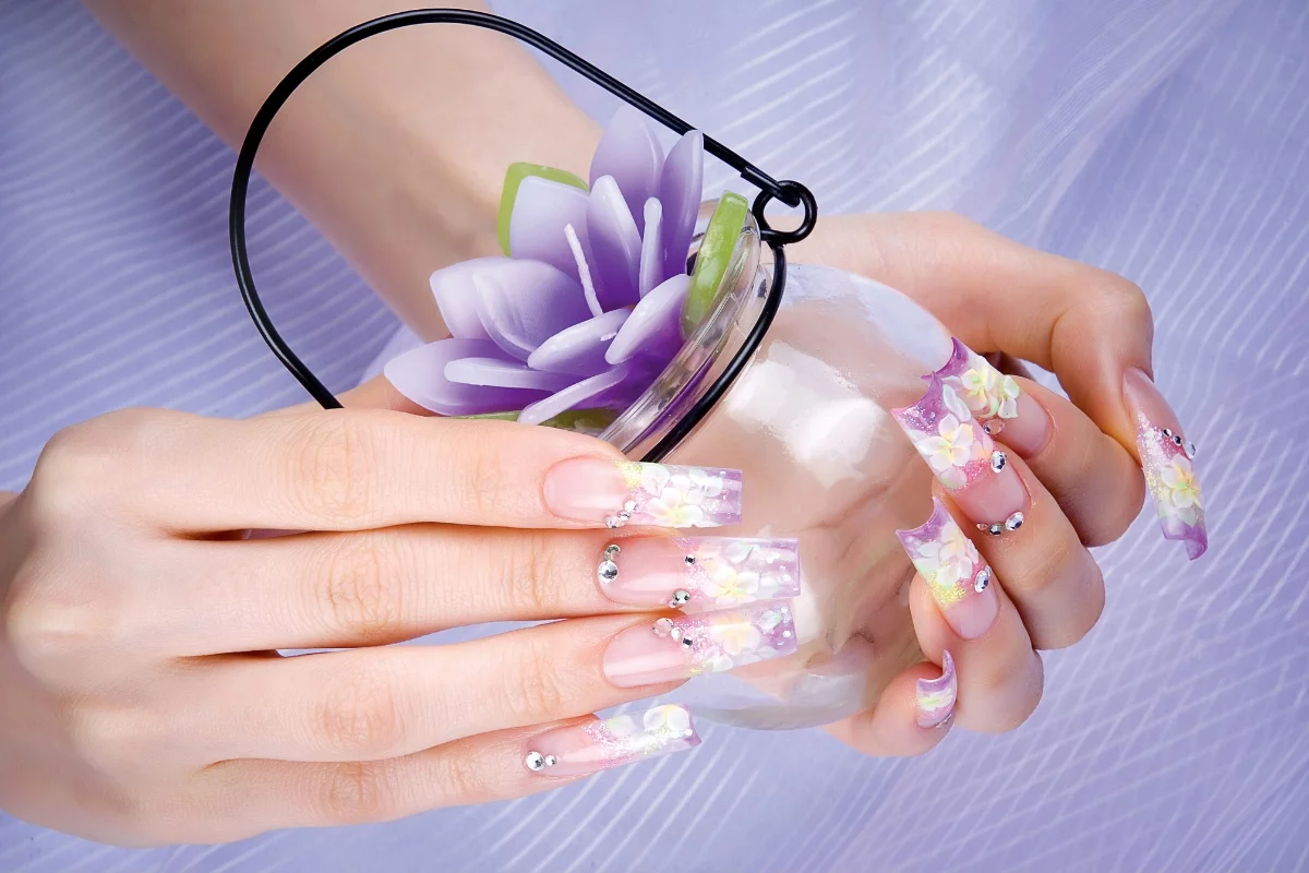 Nail Art Y2K