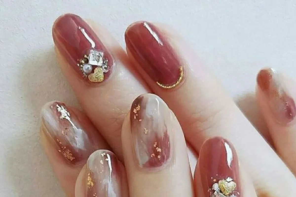 desain nail art untuk wedding