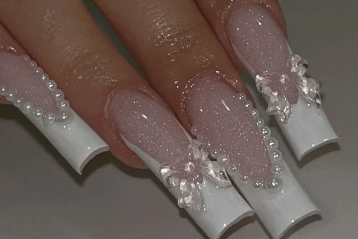 Ide nail art wisuda