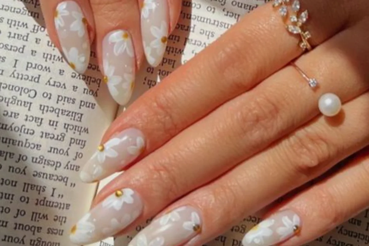 desain nail art korea