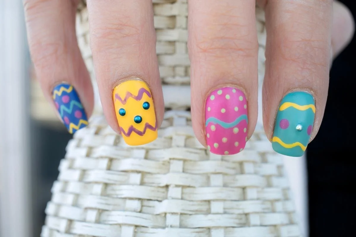 desain nail art untuk kuku pendek