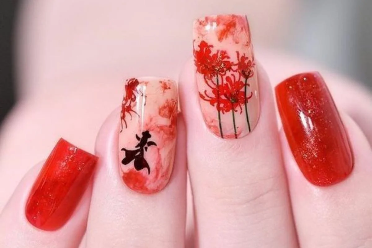 Nail art bunga imlek