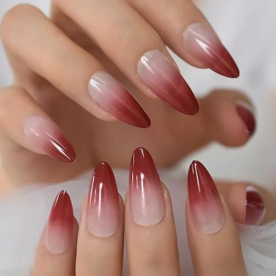 nail art ombre maroon