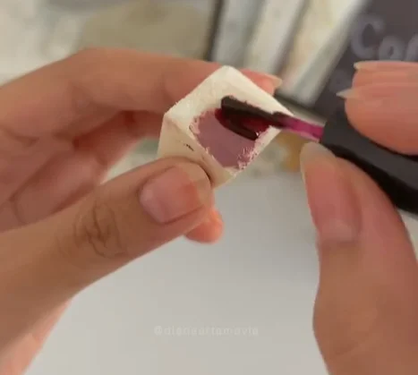 teknik membuat nail art ombre dengan spons