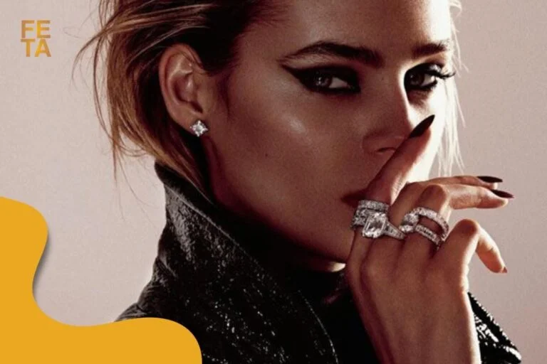 Tak Harus Gothic! Ini Ide Design Nail Art Hitam dan Tips Membuatnya