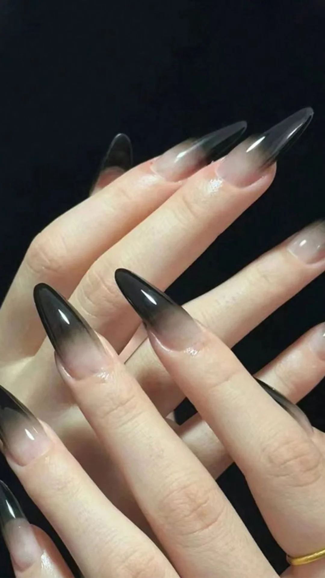 Nail Art Hitam ombre