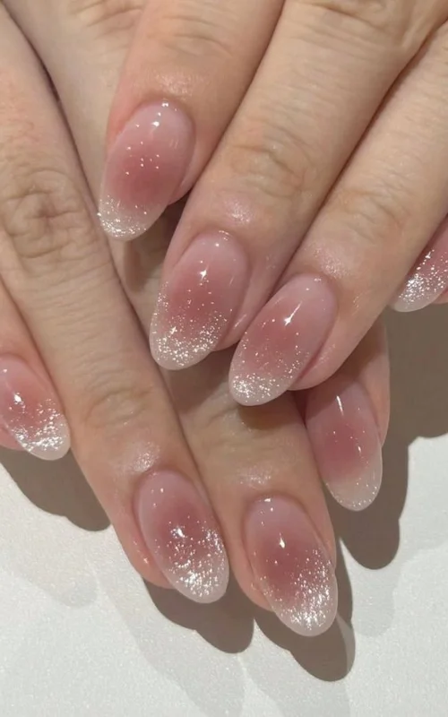 ide design nail art pink glitter