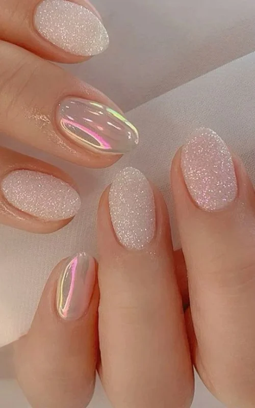 ide design nail art pink metallic
