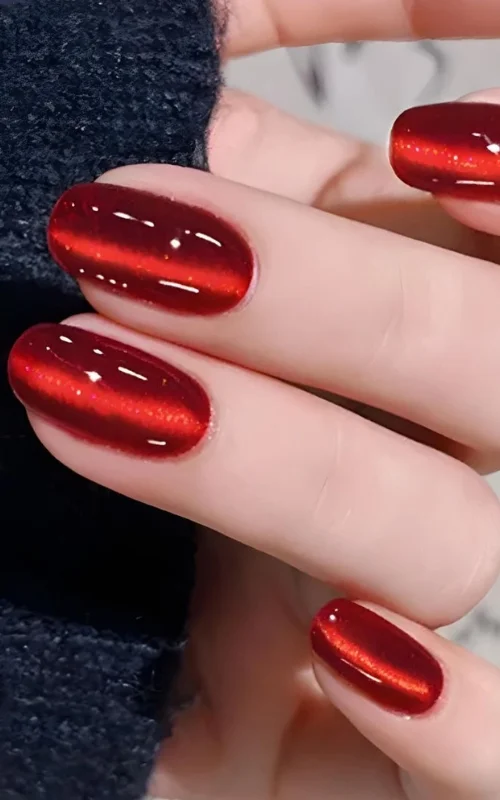 nail art cat eye red