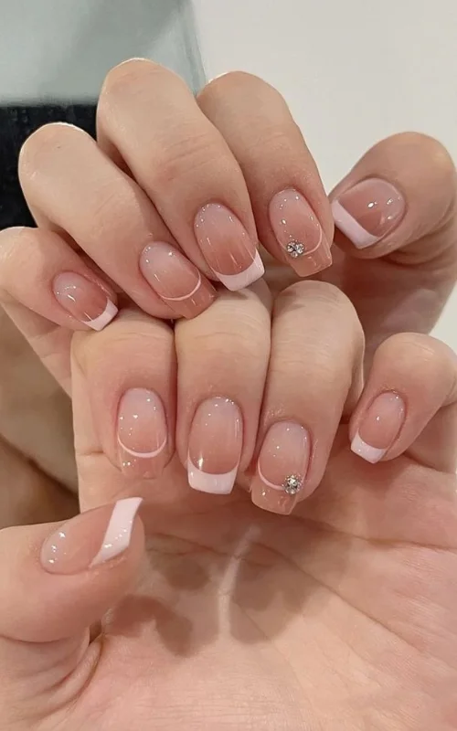 French nail art ombre