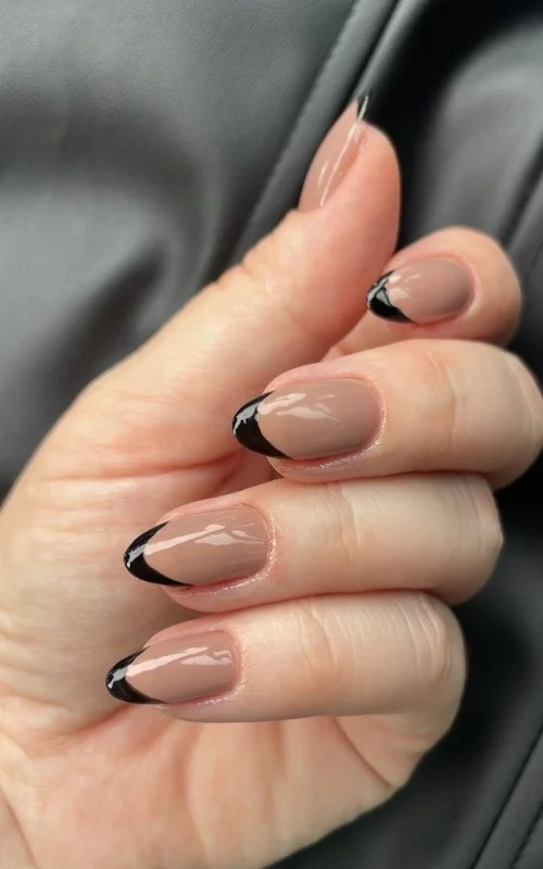 french nail ujung kuku