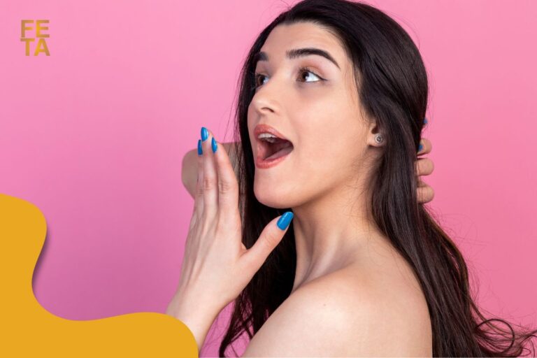 Ide Design Nail Art Biru Muda dan Kombinasi Warnanya