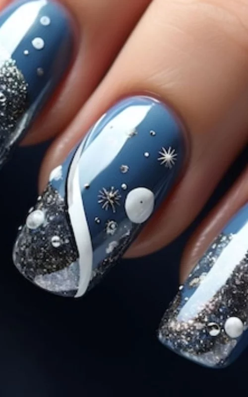 ide design nail art biru glitter perak
