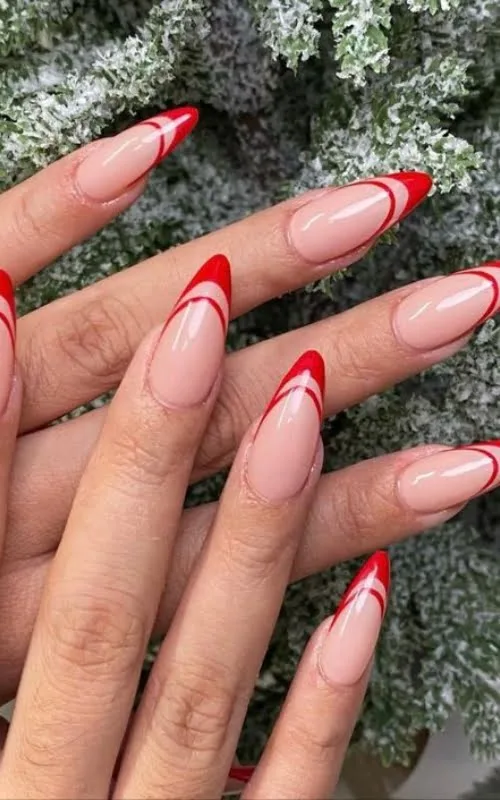 ide design Nail art warna merah french tip