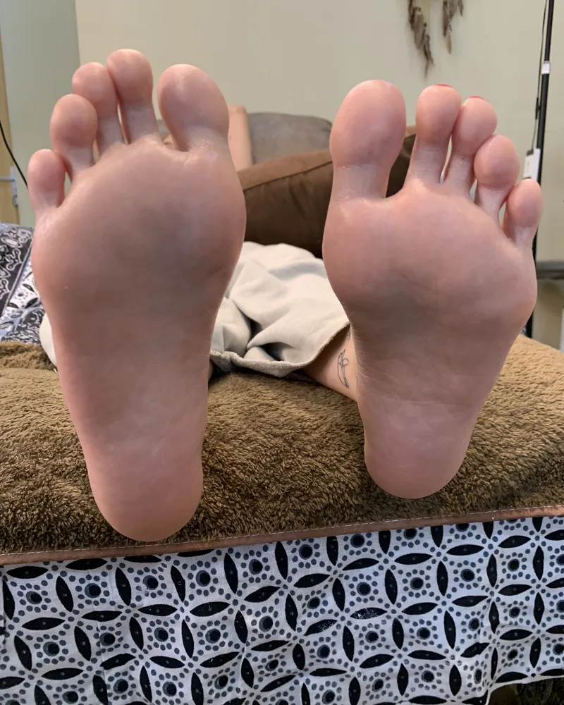 Hasil perawatan callus di Feta Beauty, telapak kaki mulus